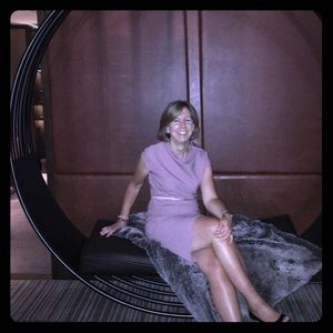 Meet your Posher, Hilary